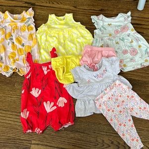 Set of baby girl Carter’s outfits